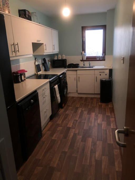 Nevis Apartment Located In Fort William Centre Екстер'єр фото