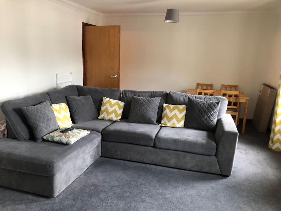 Nevis Apartment Located In Fort William Centre Екстер'єр фото